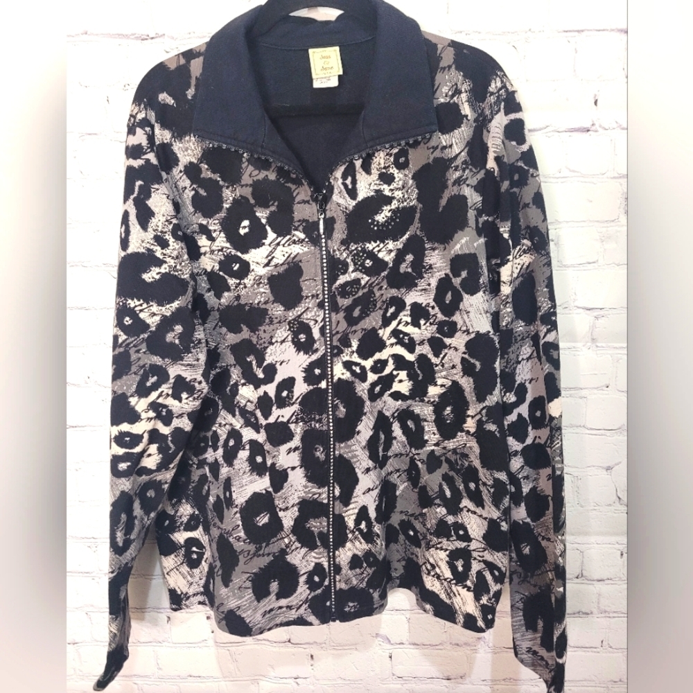 Jess & Jane Animal‎ Print Rhinestoned Zipper Size Large Made in USA